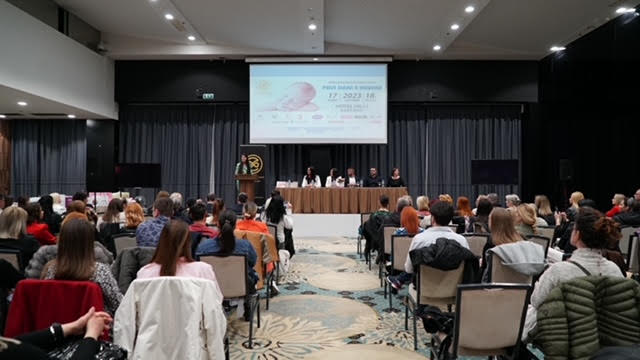 Prvi dani sa bebom – priručnik za mlade roditelje